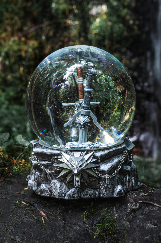 THE WITCHER TOOLS OF THE TRADE SNOW GLOBE