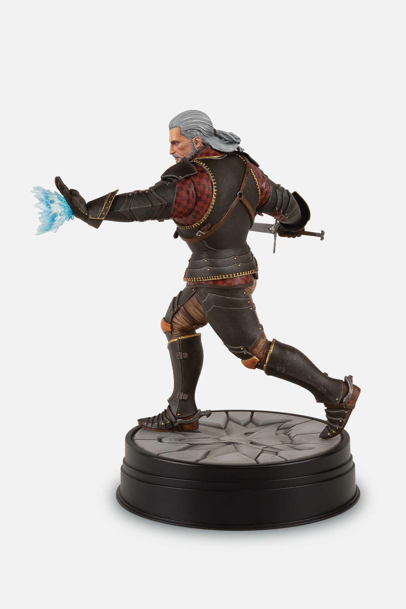 "THE WITCHER 3: WILD HUNT": GERALT-FIGUR IN TURNIERRÜSTUNG AUS TOUSSAINT