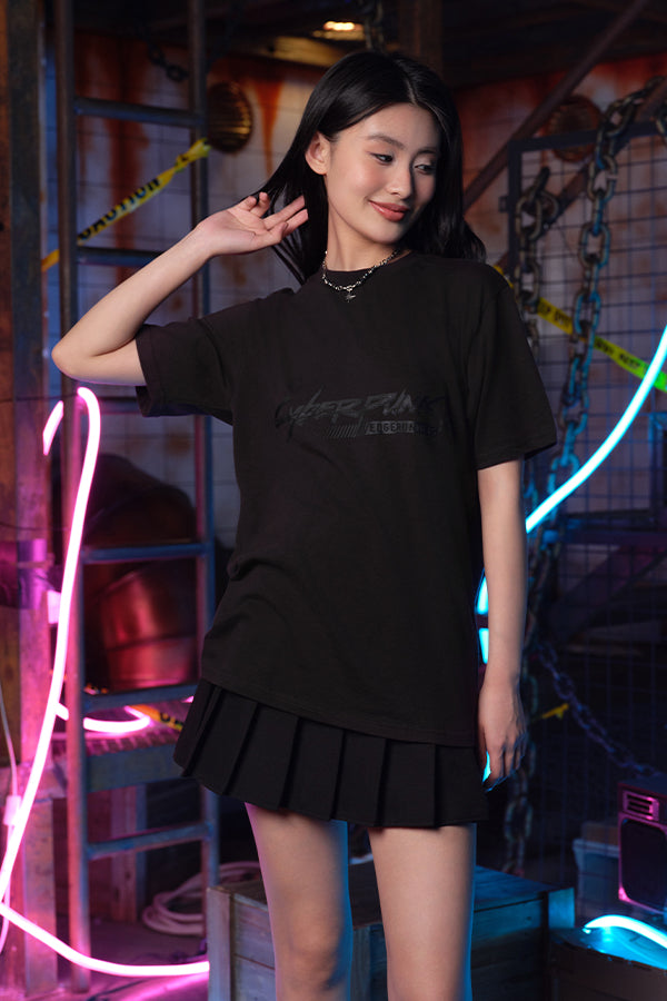 CYBERPUNK EDGERUNNERS LUCY BARCODE SPINE TEE