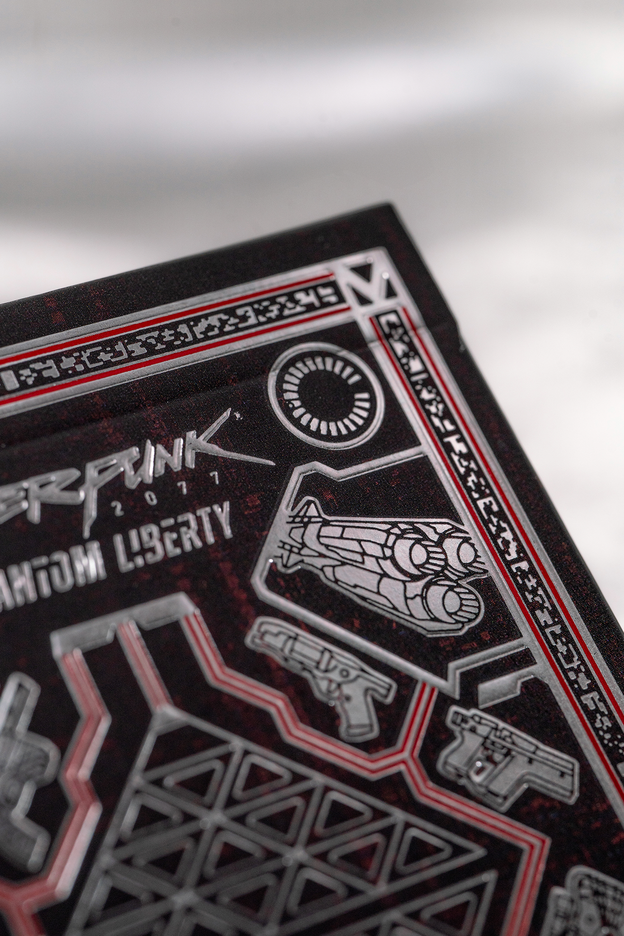 CYBERPUNK 2077: PHANTOM LIBERTY JEU DE CARTES - ÉDITION LIMITÉE