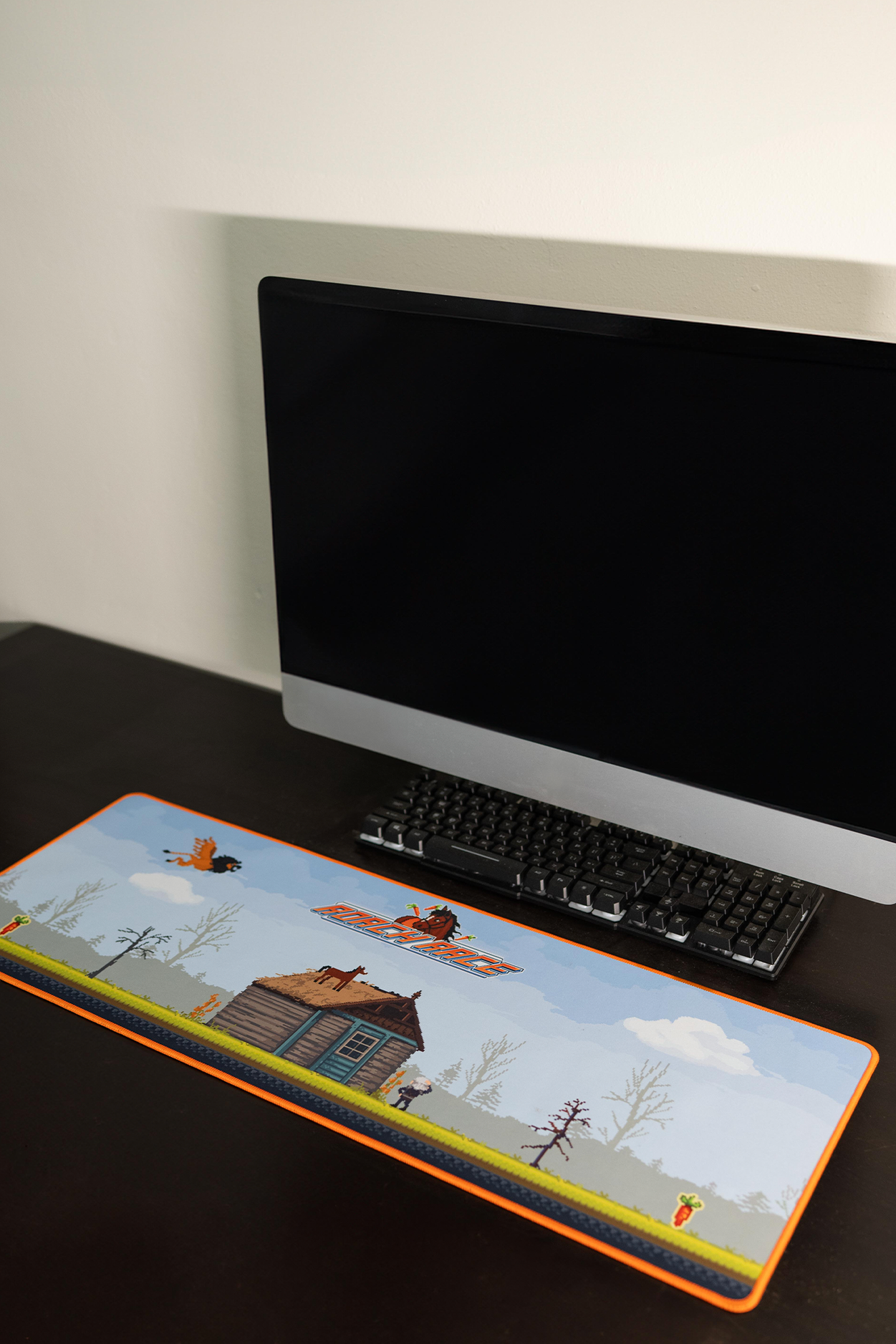 TAPIS DE SOURIS SURDIMENSIONNÉ CYBERPUNK 2077 ROACH RACE