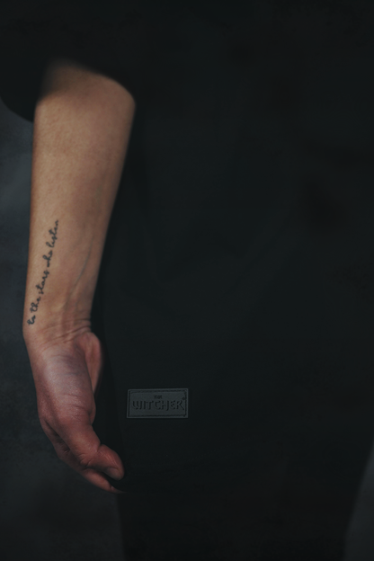 KOSZULKA Z LOGO — WIEDŹMIN 4