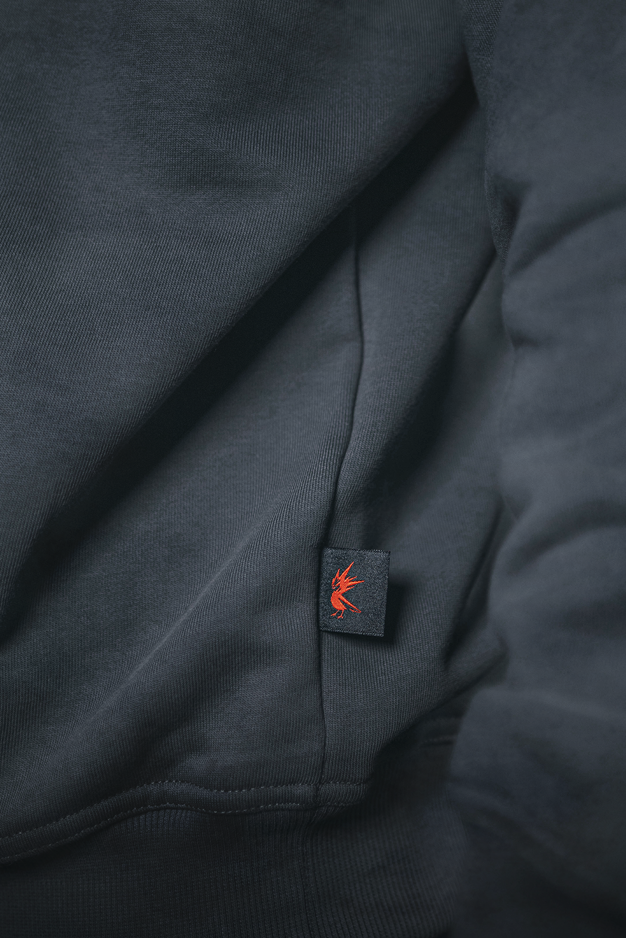 BLUZA Z EMBLEMATEM RYSIA — WIEDŹMIN 4